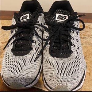Nike Trailwind eight Airmax size 8